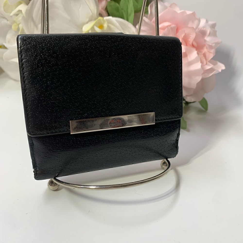 Authentic GUCCI Leather Compact Wallet